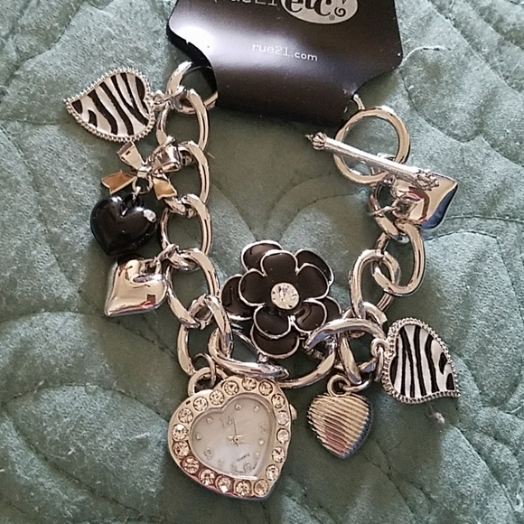 Jeweley - Picture 3 of 3